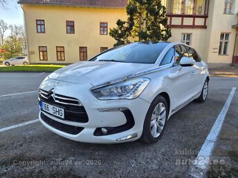 CITROEN DS5 1.6 84 kW -14