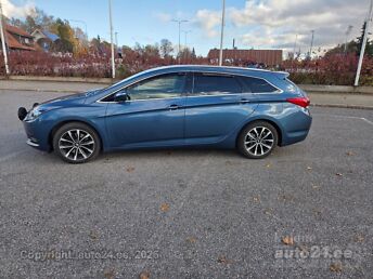 HYUNDAI I40 1.7 104 kW -16
