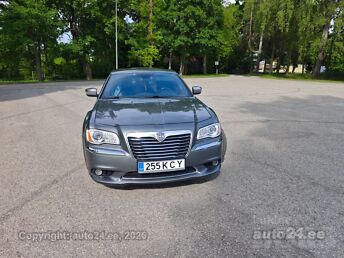 LANCIA THEMA 3.0 176 kW -13