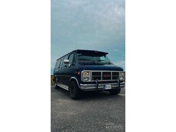 GMC VANDURA 4.9 127 kW -87