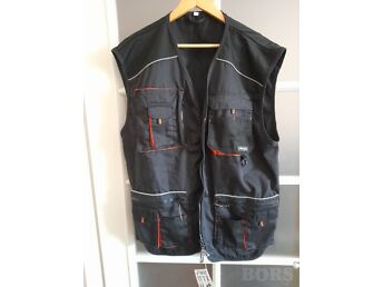 TÖÖRIIETUS VEST