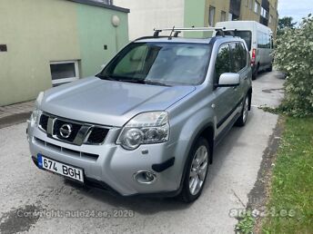 NISSAN X-TRAIL 2.0 110 kW -12