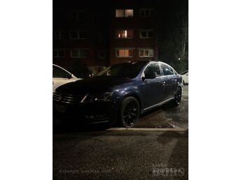 VW PASSAT HIGHLINE 2.0 103 kW -12