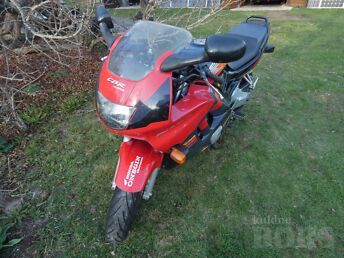 HONDA CBR 600