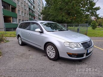 VW PASSAT 2.0 125 kW -08