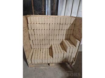 PELLET/BRIKETT