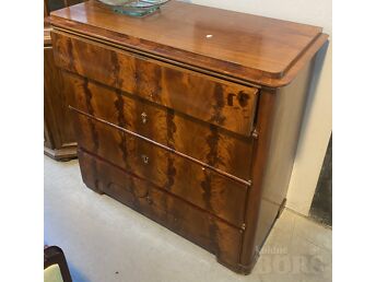 BIEDERMEIER KUMMUT 19. SAJ