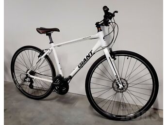 28" JALGRATAS GIANT ESCAPE - DISC - 24 KÄIKU - GARANTII
