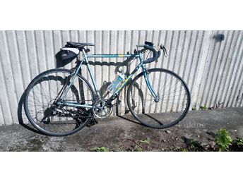 KYOSO HAWK MAANTERATAS