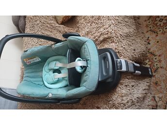TURVAHÄLL MAXI COSI ISOFIX ALUSEGA