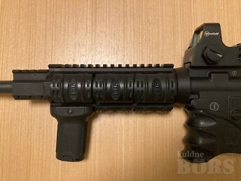 AR-15 LAESÄÄR