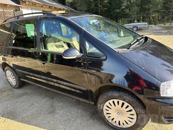 VW SHARAN