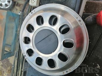 VEOAUTO ROOSTEVABAD ILUKILBID 19,5"