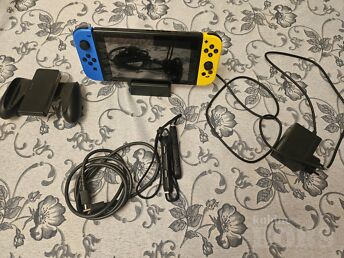 NINTENDO SWITCH V2