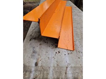 RIIUL SUPER LAIUS 113 CM PÄRIS METALLIST TUGEV