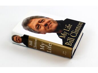 BILL CLINTON ”MY LIFE” HUTCHINSON, LONDON, 2004