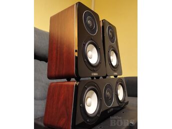 YAMAHA HIFI SURROUND KÕLARID