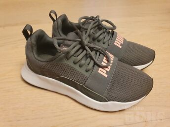 LASTE TOSSUD PUMA WIRED JUNIOR GIRLS NR 35,5