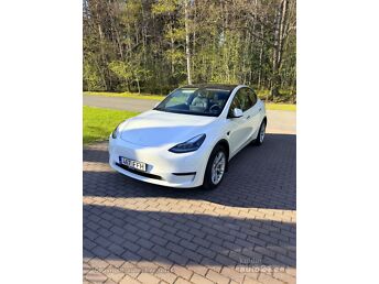 TESLA MODEL Y LONG RANGE DUAL MOTOR PREMIUM SOUND 190 kW -23