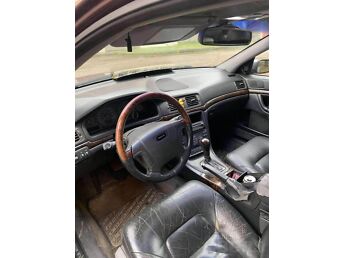 VOLVO S80 VARUOSAD