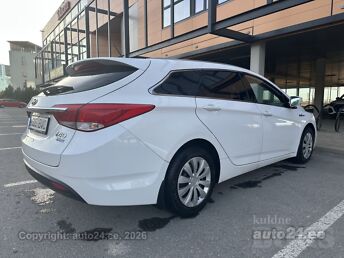 HYUNDAI I40 WAGON LIMITED BLUEDRIVE 1.6 99 kW -14