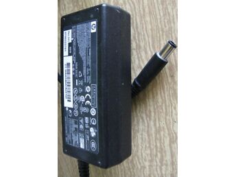 HP TOITEADAPTER-LAADIJA​ 18,5 V 3,5 A 65W TÖÖKORRAS