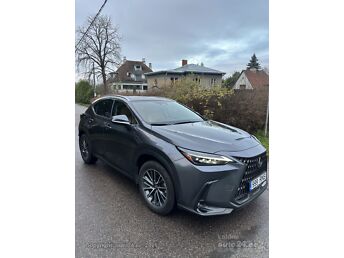LEXUS NX 350H EXECUTIVE+ 2.5 140 kW -23
