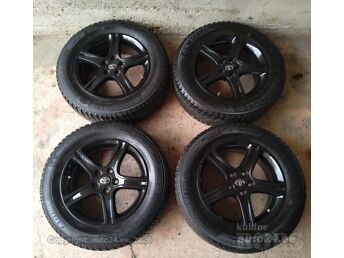 TOYOTA LEXUS TOYOTA MICHELIN LATITUDE X-ICE NORTH STUDDED M+S