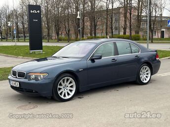 BMW 745 PRESIDENT LUX 4.4 245 kW -02
