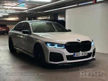 BMW 750 G12 LONG 4.4 330 kW -16
