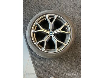 BMW X5 X6 BMW PIRELLI PZERO