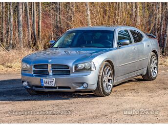 DODGE CHARGER R/T 5.7 254 kW -05