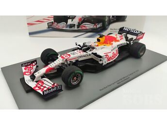 F1 MUDEL 1:18