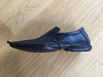 MÜÜA RED TAPE RALLY 2 SLIP ON KINGAD
