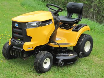 MURUTRAKTOR CUB CADET 117CM 23HP