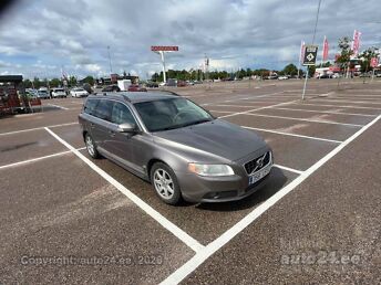 VOLVO V70 1.6 80 kW -10