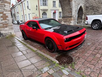 DODGE CHALLENGER 6.4 362 kW -19