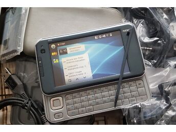 NOKIA N810 INTERNET TABLET + GPS + WI-FI
