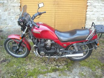 YAMAHA XJ750