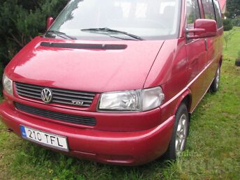 VW CARAVELLE 9 KOHTA 2.5 TDI 75 kW