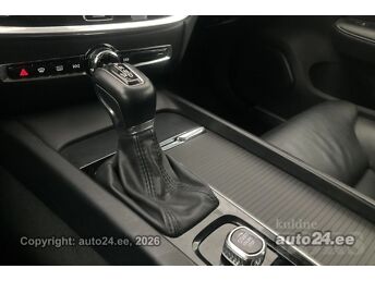 VOLVO V60 2.0 140 kW -19