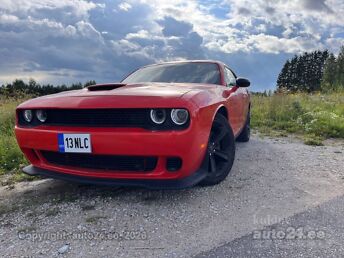 DODGE CHALLENGER RT 5.7 277 kW -17