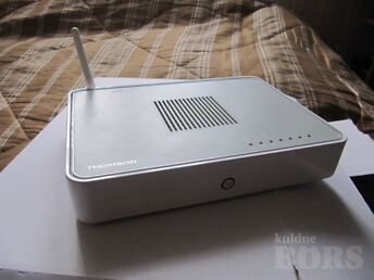 ROUTER THOMSON TG784 WIFI RUUTER
