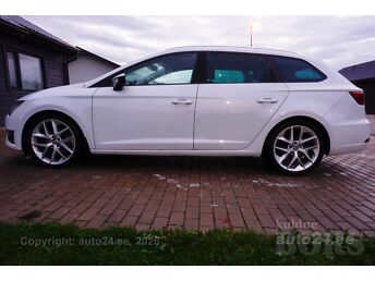 SEAT LEON ST FR 2.0 135 kW -14