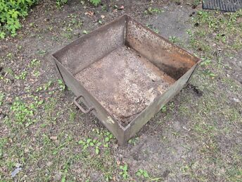 KAST METALL SANGADEGA TUGEV GRILL