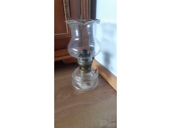 VANA PETROLI LAMP