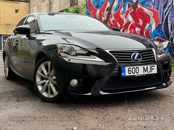 LEXUS IS 300H 2.5 133 kW -13