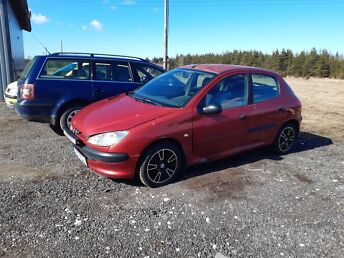 PEUGEOT 206 1.1