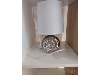 DISAIN-ÖÖLAMP