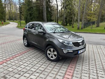 KIA SPORTAGE 2.0 120 kW -13